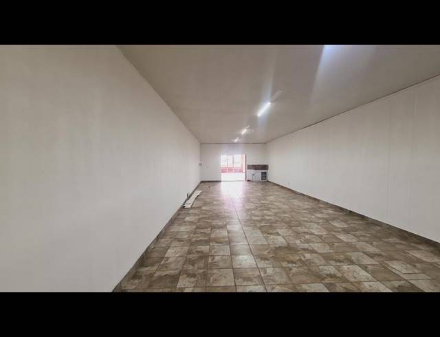 RETAIL PROPERTY TO RENT IN LYNNWOOD RIDGE
